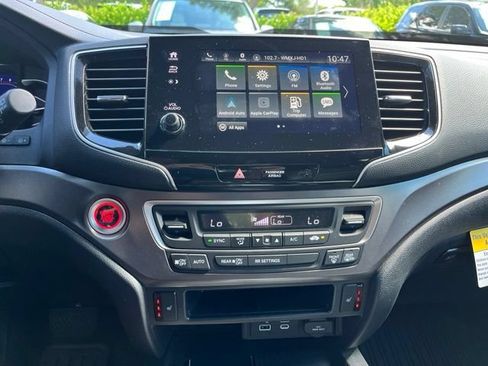 Used 2024 Honda Passport EX-L image 10