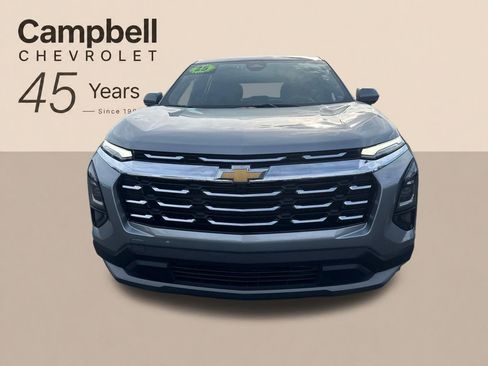 Used 2025 Chevrolet Equinox LT FWD image 9