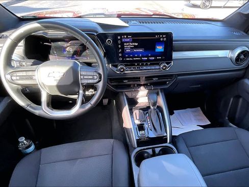 Used 2023 Chevrolet Colorado LT w/ LT Convenience Package image 14
