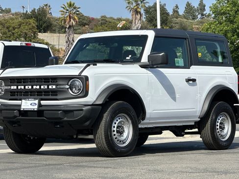 New 2026 Ford Bronco 2-Door AWD/4WD image 7