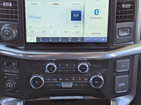 Used 2022 Ford F150 Lariat w/ Max Trailer Tow Package image 20