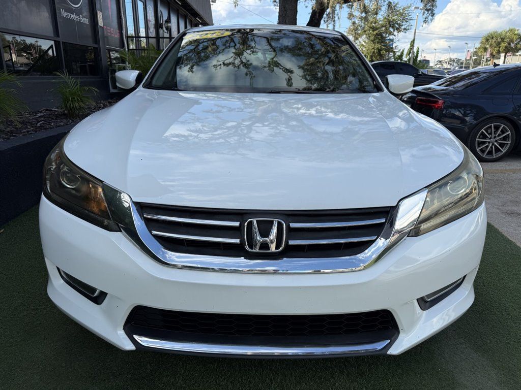 Used 2013 Honda Accord Sport image 2