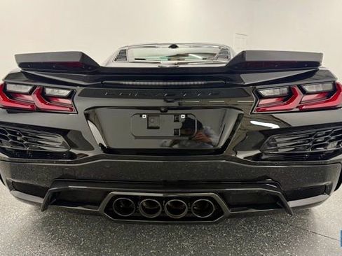 Used 2023 Chevrolet Corvette Z06 image 15