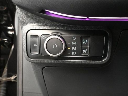 Used 2025 Ford Explorer ST image 30