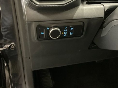 Used 2024 Ford Mustang Coupe image 8