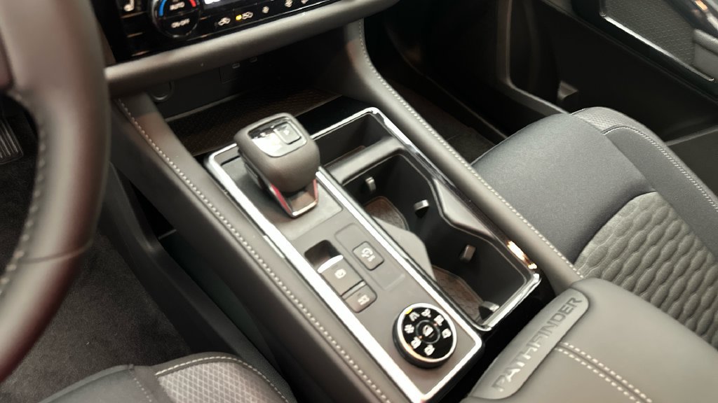 New 2026 Nissan Pathfinder SV AWD/4WD image 12