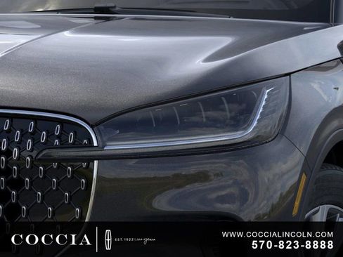 New 2026 Lincoln Aviator AWD image 18