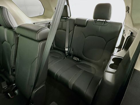 Used 2024 Honda Pilot EX-L image 28