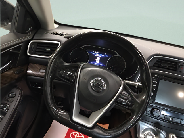 Used 2018 Nissan Maxima Platinum FWD image 13