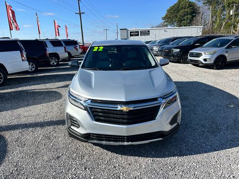 Used 2022 Chevrolet Equinox LT image 16