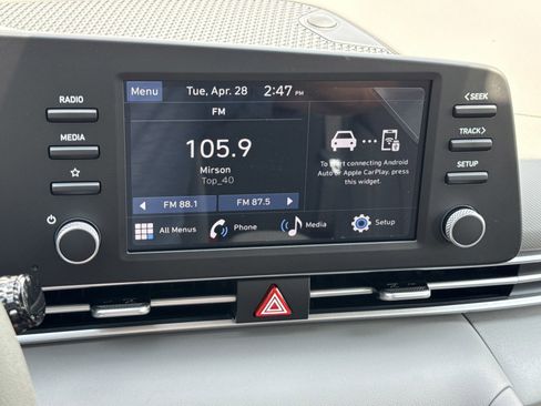 New 2026 Hyundai Elantra SE FWD image 21