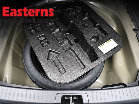 Used 2025 Toyota Corolla LE FWD image 21