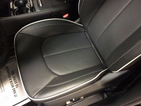 New 2026 Chrysler Pacifica Limited w/ S Appearance Package image 17