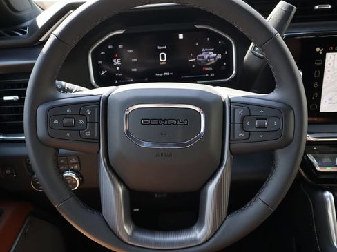 New 2026 GMC Sierra 3500 Denali Ultimate AWD/4WD image 34