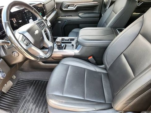Used 2024 Chevrolet Silverado 1500 LTZ w/ Technology Package AWD/4WD image 12