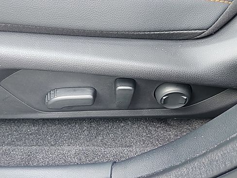 New 2025 Subaru Crosstrek 2.5i Limited image 14