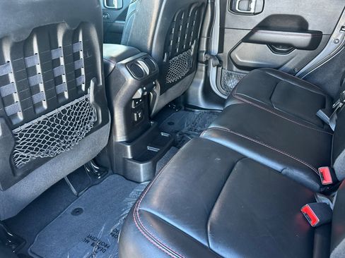 Used 2021 Jeep Wrangler Unlimited Rubicon image 11