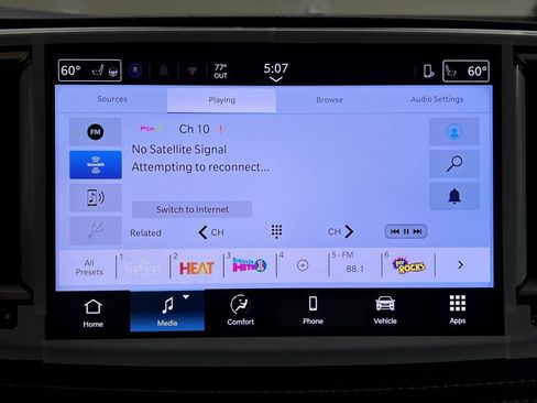 New 2025 Chrysler Pacifica Select image 19