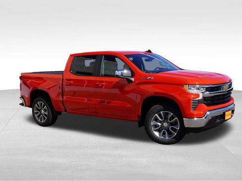 Certified 2026 Chevrolet Silverado 1500 LT AWD/4WD image 2