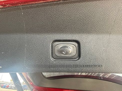 Used 2019 Ford Explorer Limited w/ Class III Trailer Tow Package FWD image 14