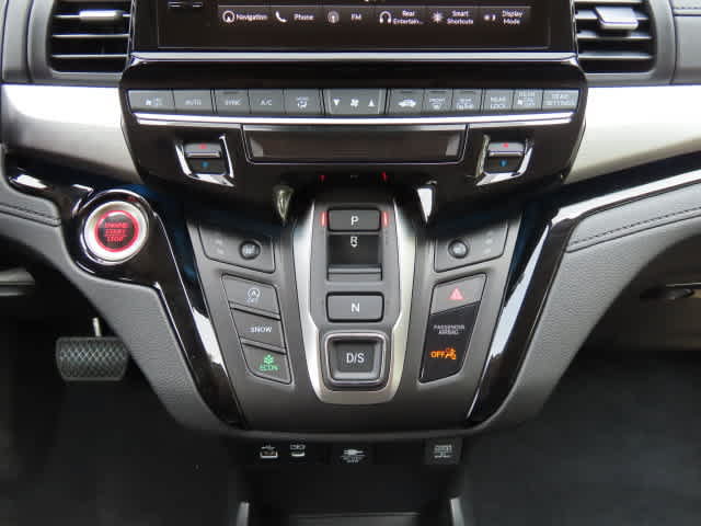 New 2027 Honda Odyssey Touring image 23