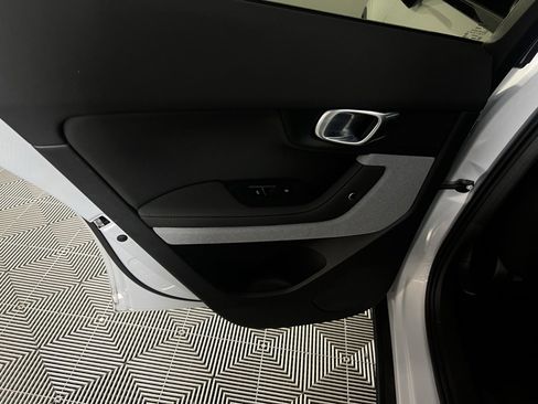 Used 2023 Polestar Polestar 2 Long Range Single Motor w/ Pilot Pack image 27