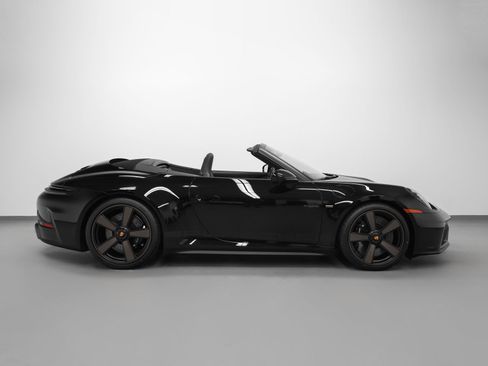 New 2026 Porsche 911 GTS RWD image 15