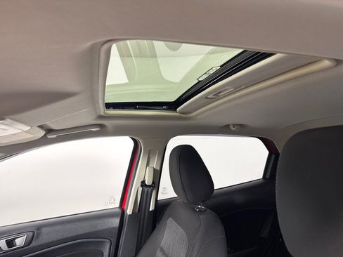 Used 2021 Ford EcoSport SE image 15