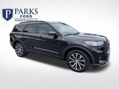 New 2025 Ford Explorer ST-Line w/ Premium Package