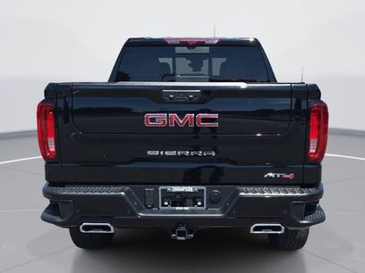 Used 2025 GMC Sierra 1500 AT4 w/ AT4 Premium Package