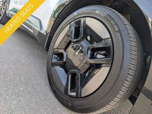 Certified 2024 Kia EV9 GT-Line image 8