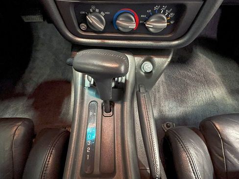 Used 1994 Pontiac Firebird Coupe image 68