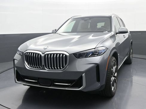 New 2026 BMW X5 xDrive40i AWD/4WD image 1