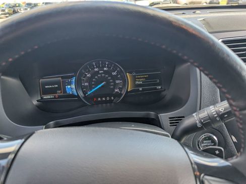 Used 2018 Ford Explorer Sport AWD/4WD image 19