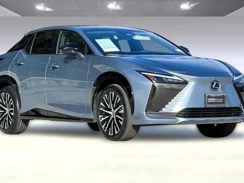 Used 2023 Lexus RZ 450e Premium image 6