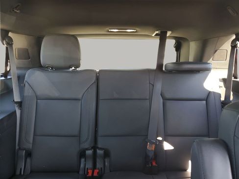 Used 2023 Chevrolet Tahoe Z71 w/ Luxury Package image 25