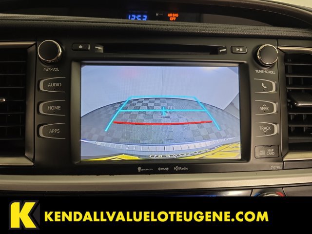 Used 2019 Toyota Highlander XLE w/ Protection Package #3 AWD/4WD image 19