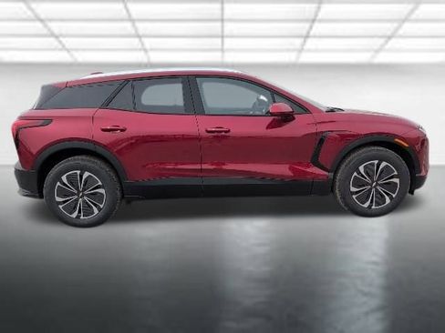 New 2026 Chevrolet Blazer EV LT image 4