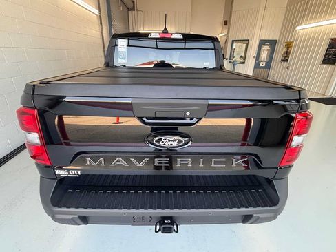 Used 2025 Ford Maverick XLT w/ Equipment Group 301A AWD/4WD image 7