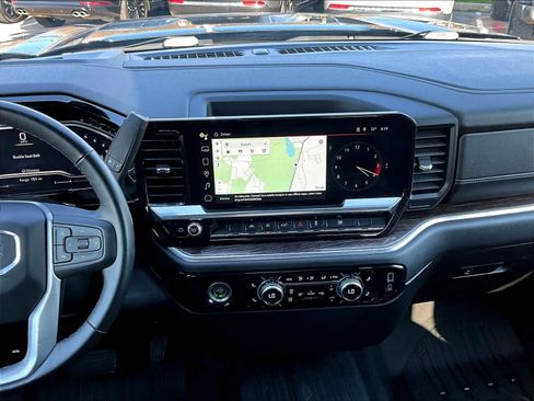 Used 2023 GMC Sierra 1500 Elevation w/ LPO, Elevation Black Package image 18