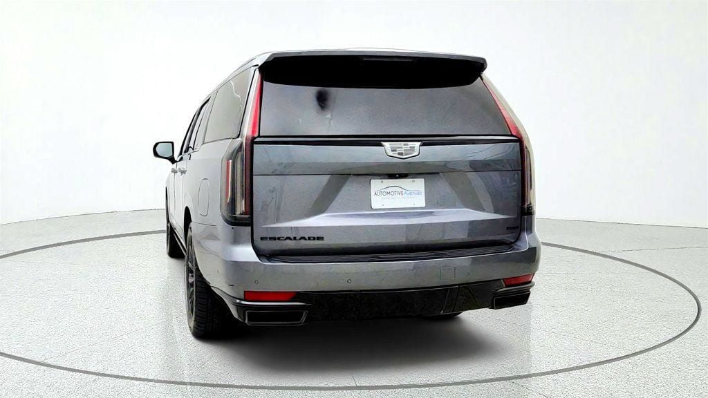 Used 2021 Cadillac Escalade ESV Sport Platinum AWD/4WD image 6