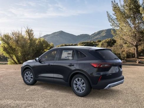 New 2026 Ford Escape Active FWD image 4