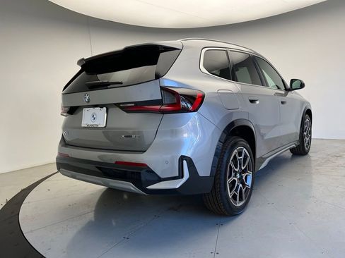 Used 2026 BMW X1 xDrive28i w/ Convenience Package AWD/4WD image 3