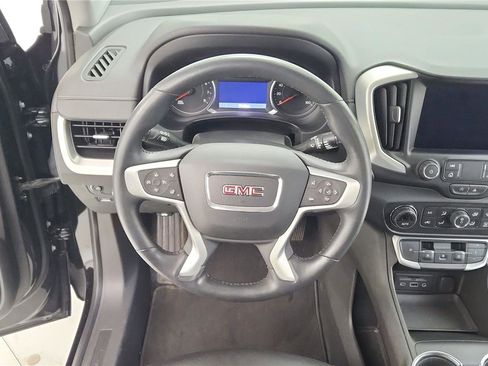 Used 2022 GMC Terrain SLT image 22