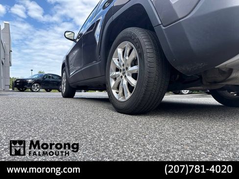 Used 2016 Jeep Cherokee Limited AWD/4WD image 10