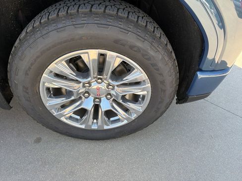 New 2026 GMC Sierra 1500 Denali w/ Technology Package AWD/4WD image 11