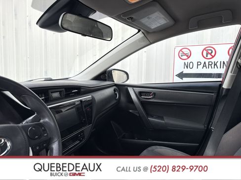 Used 2019 Toyota Corolla LE image 13