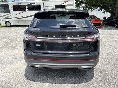 Used 2019 Lincoln Nautilus Reserve FWD image 4