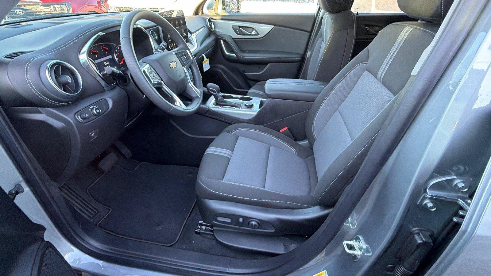 New 2026 Chevrolet Blazer LT FWD image 16