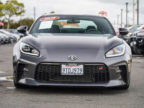 Used 2025 Toyota GR86 Premium w/ ALL Weather Mat Package (TMS) image 4